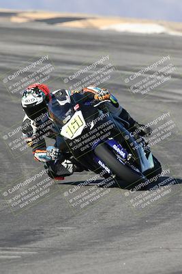 media/Dec-07-2025-CVMA (Sun) [[3e7d2de5dc]]/Race 6-The Shootout/